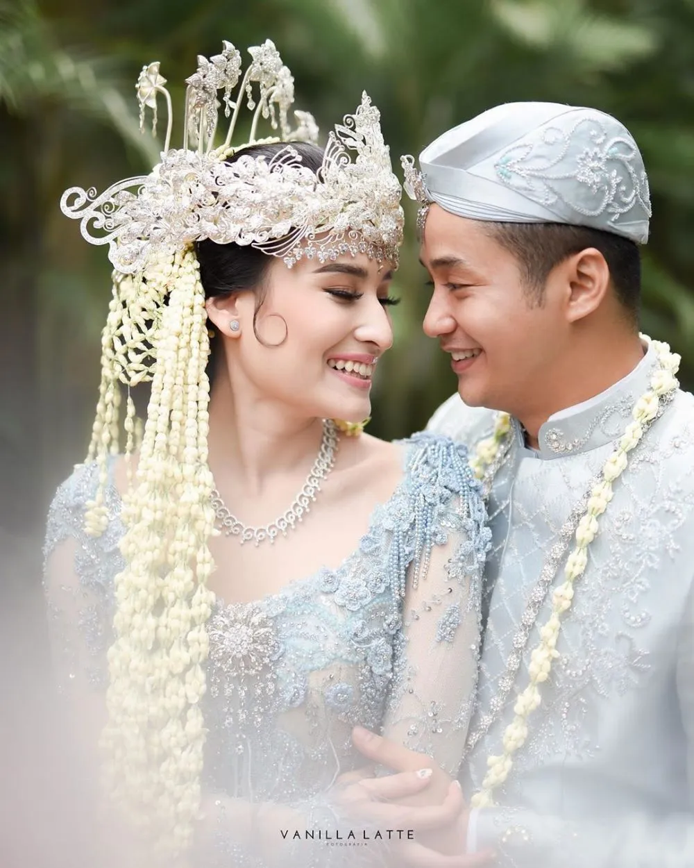 Momen pernikahan Adly Fairuz & Angbeen Rishi  Instagram