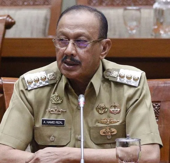 Pejabat Tanah Air ini sumbang gajinya © 2020 brilio.net Pejabat Tanah Air ini sumbang gajinya © 2020 brilio.net