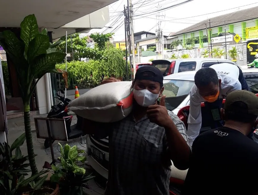 Bantuan Soimah © 2020 brilio.net Bantuan Soimah © 2020 brilio.net