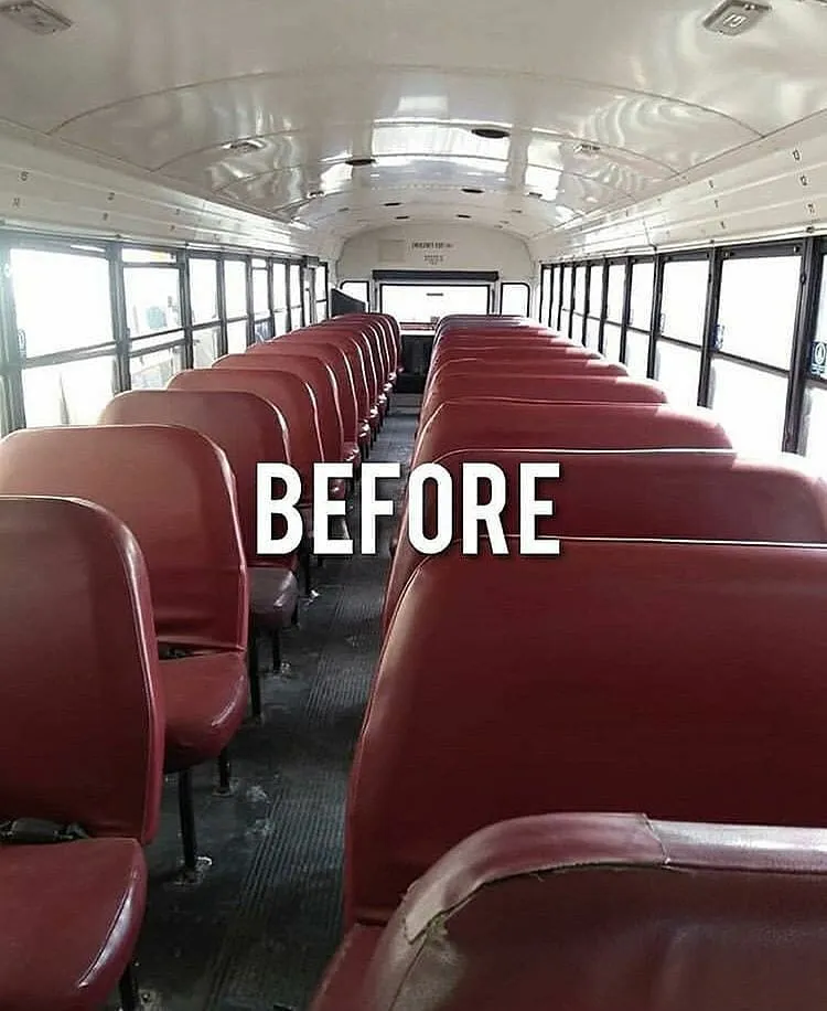 Bus tua ini disulap jadi rumah Instagram/@therealbuslifeofcheshire Bus tua ini disulap jadi rumah Instagram/@therealbuslifeofcheshire