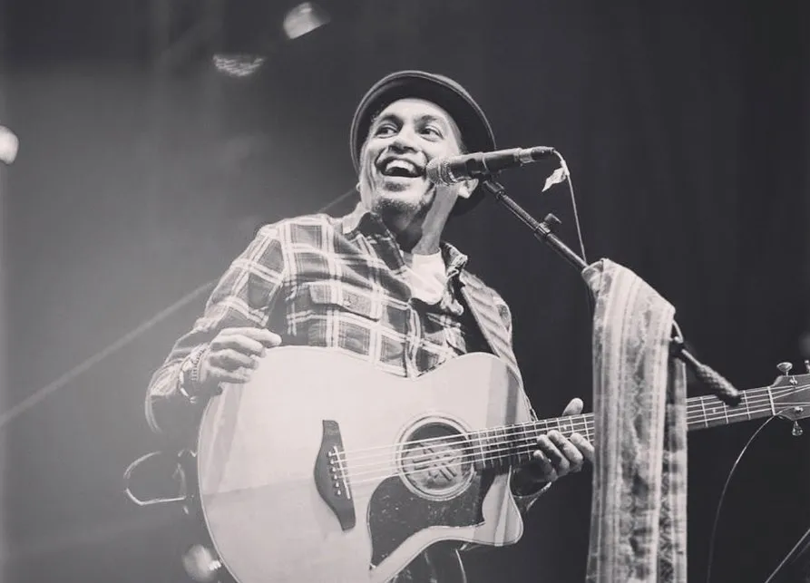 Caesar Hito ngefans Glenn Fredly Instagram Caesar Hito ngefans Glenn Fredly Instagram