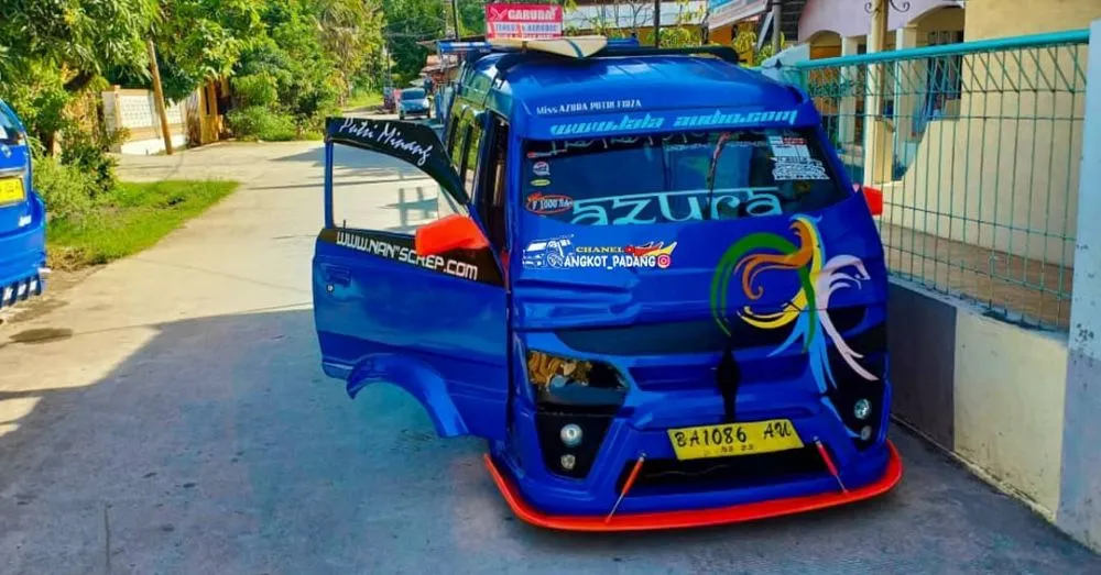 10 Potret modifikasi angkot berbagai sumber 10 Potret modifikasi angkot berbagai sumber