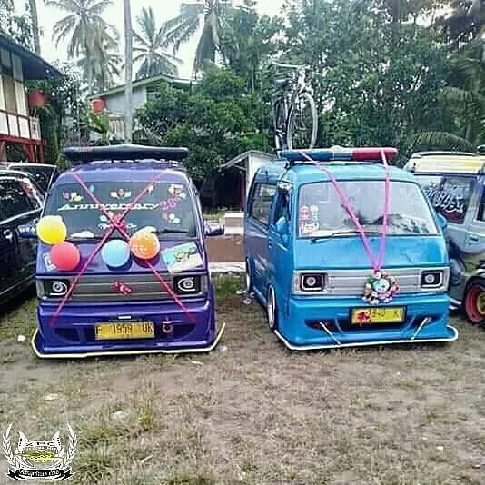 10 Potret modifikasi angkot berbagai sumber 10 Potret modifikasi angkot berbagai sumber