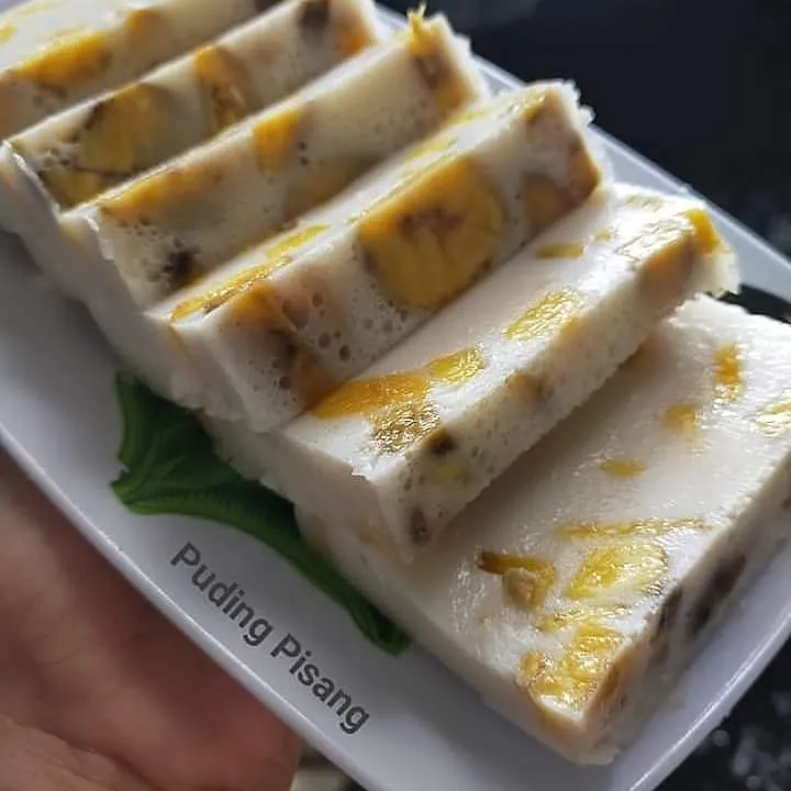Resep takjil olahan pisang © 2020 Instagram/@setia_dini91 ; Instagram/@deviirwantari Resep takjil olahan pisang © 2020 Instagram/@setia_dini91 ; Instagram/@deviirwantari