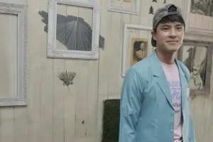 7 Potret Morgan 'Smash' saat karantina di rumah, paras jadi sorotan