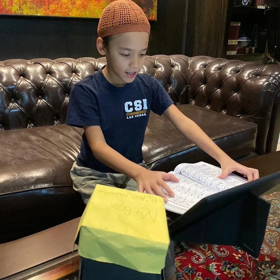 Aktivitas Noah usai kepergian Ashraf Sinclair © 2020 brilio.net Aktivitas Noah usai kepergian Ashraf Sinclair © 2020 brilio.net