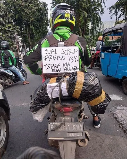 driver ojek online kerja sampingan © 2020 brilio.net driver ojek online kerja sampingan © 2020 brilio.net