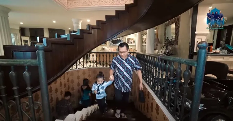 keluarga Anang-Ashanty peragakan mudik berbagai sumber