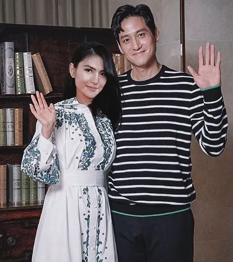 6 Editan foto Halu Angela Lee bareng seleb Korea Instagram 6 Editan foto Halu Angela Lee bareng seleb Korea Instagram