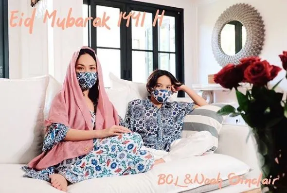 Lebaran BCL ditemani keluarga besar Instagram