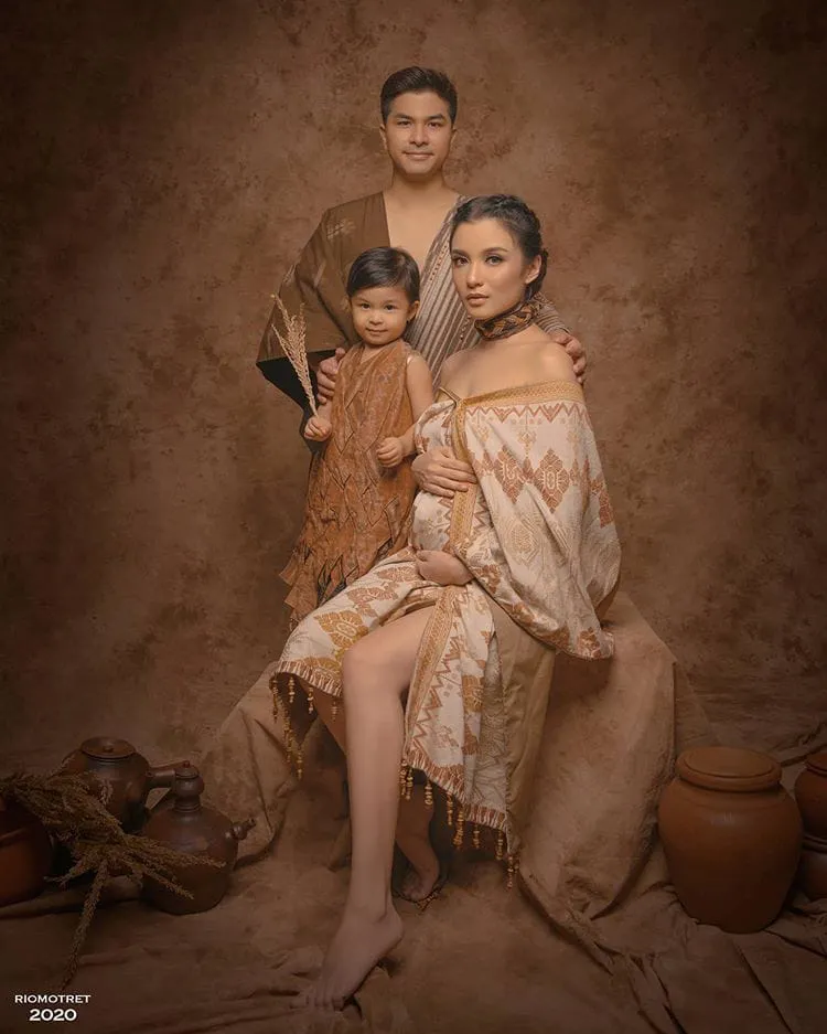 Chelsea Olivia hamil anak kedua Berbagai sumber Chelsea Olivia hamil anak kedua Berbagai sumber