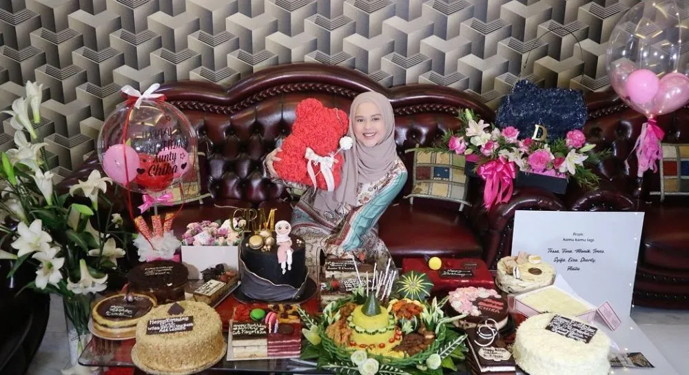 Momen ultah Cut Meyriska Instagram & YouTube Momen ultah Cut Meyriska Instagram & YouTube