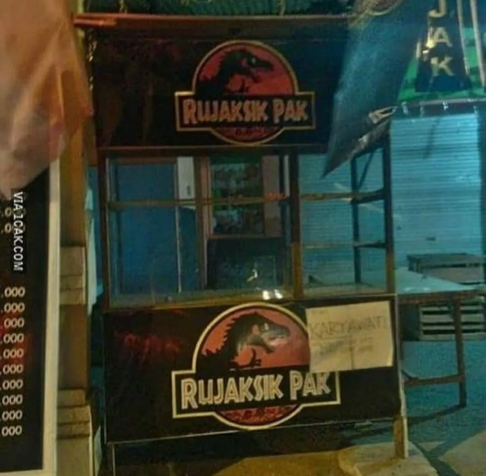 nama toko nyeleneh © 2020 instagram.com