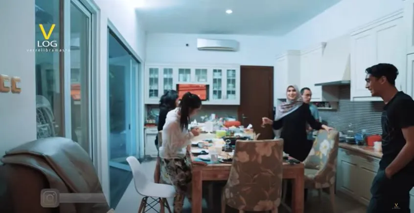 YouTube VRL Bramasta © 2020 brilio.net YouTube VRL Bramasta © 2020 brilio.net