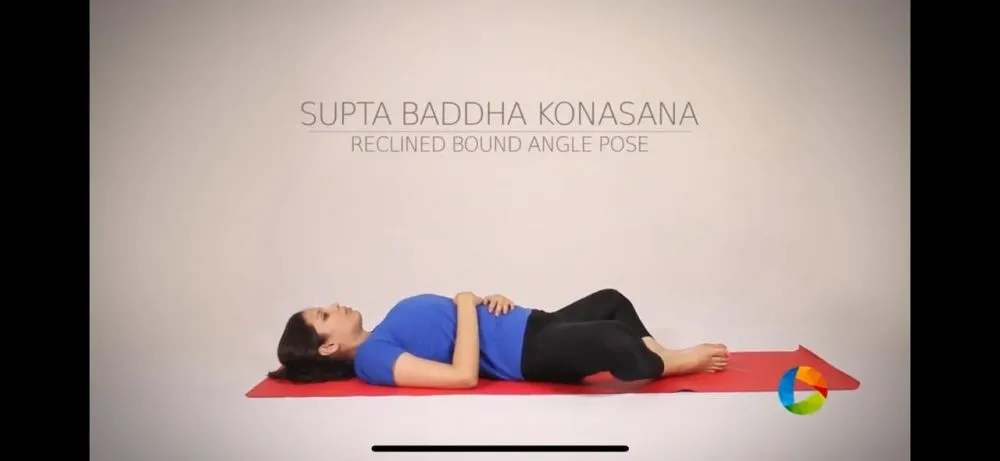 Pose yoga © 2020 brilio.net Pose yoga © 2020 brilio.net