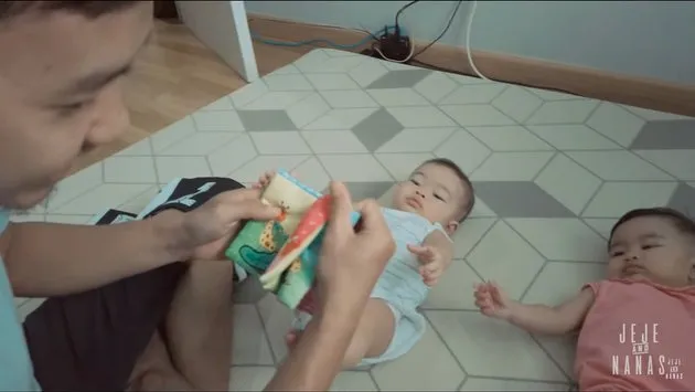 Syahnaz momong anak © 2020 brilio.net