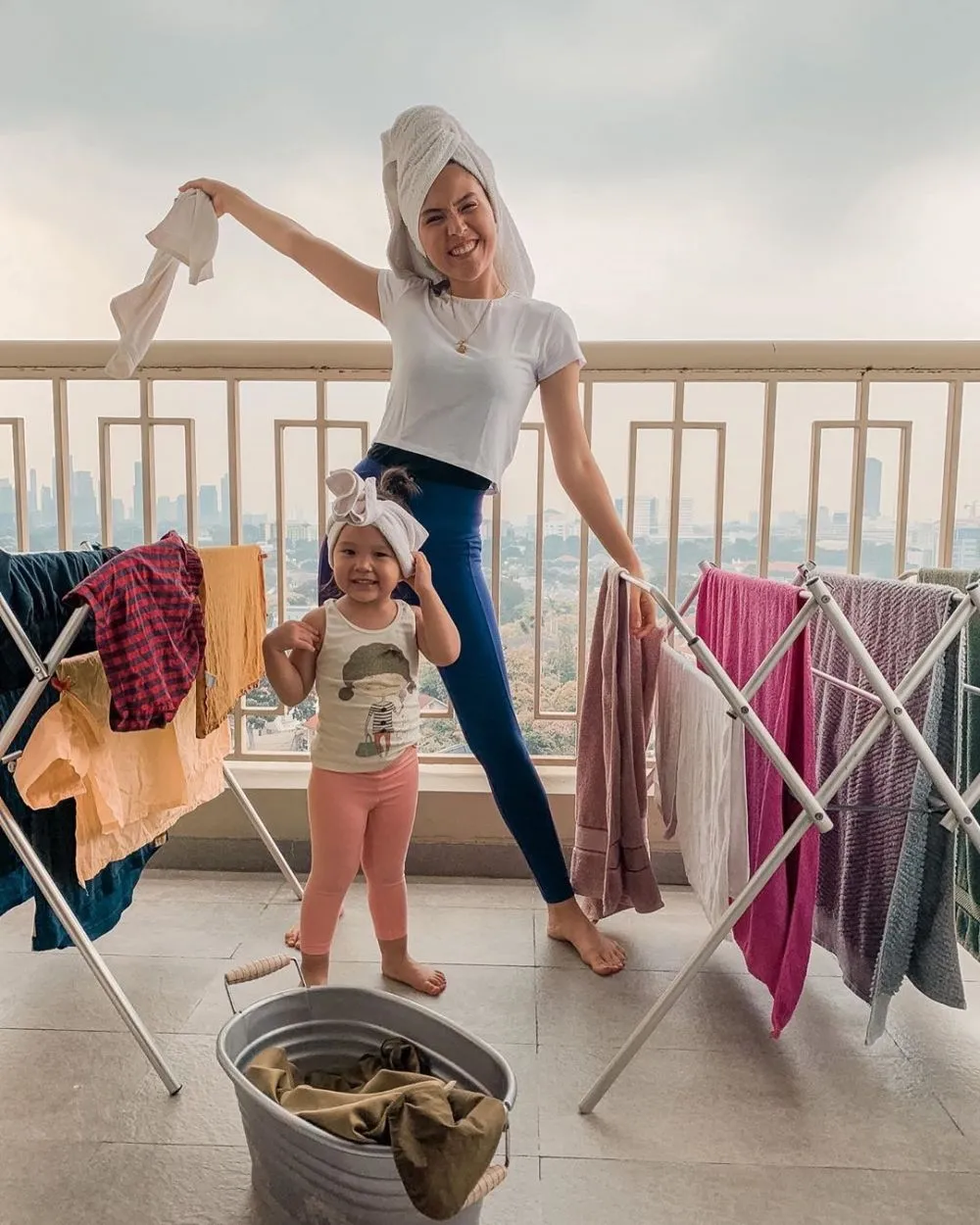 penampakan rumah olivia jensen berbagai sumber penampakan rumah olivia jensen berbagai sumber