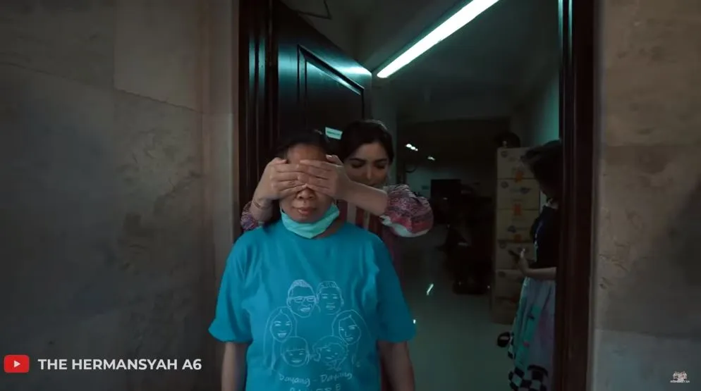 Ashanty mobil pengasuh instagram 