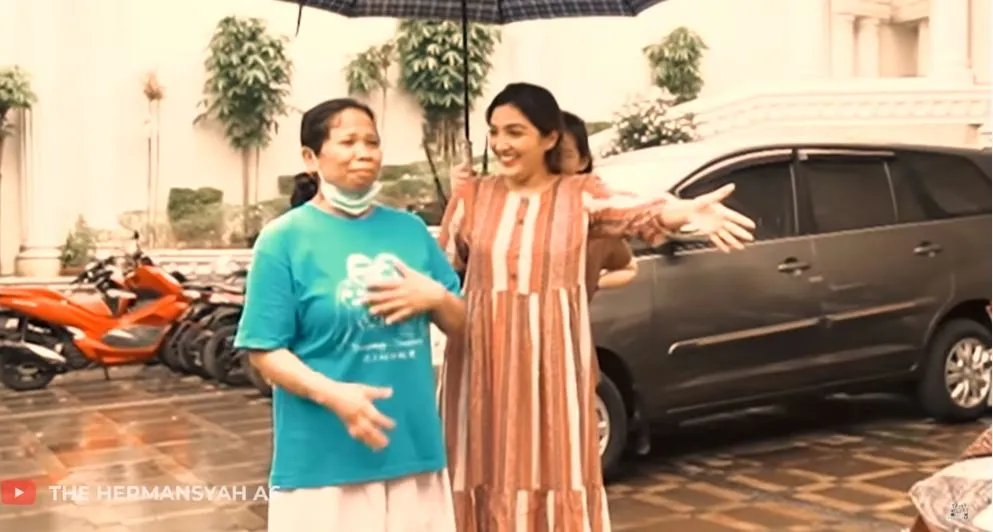 Ashanty mobil pengasuh instagram 