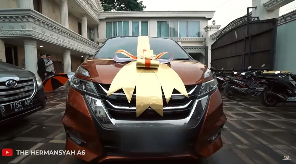 Ashanty mobil pengasuh instagram 