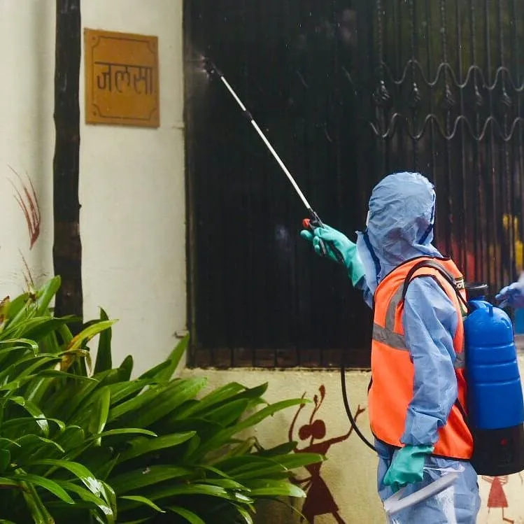 Potret terkini rumah Amitabh Bachchan © 2020 brilio.net Potret terkini rumah Amitabh Bachchan © 2020 brilio.net