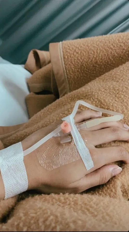 Vanessa Angel melahirkan instagram Vanessa Angel melahirkan instagram