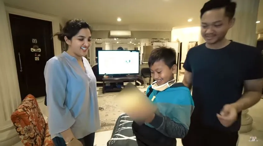 momen surprise putra anak angkat ashanty youtube momen surprise putra anak angkat ashanty youtube