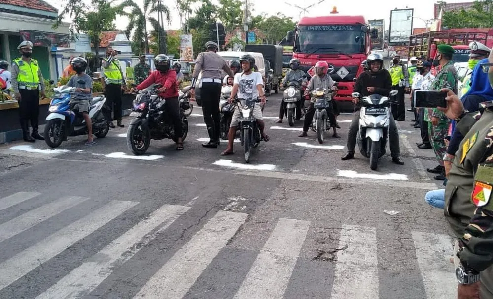 lampu merah ala motogp Instagram lampu merah ala motogp Instagram