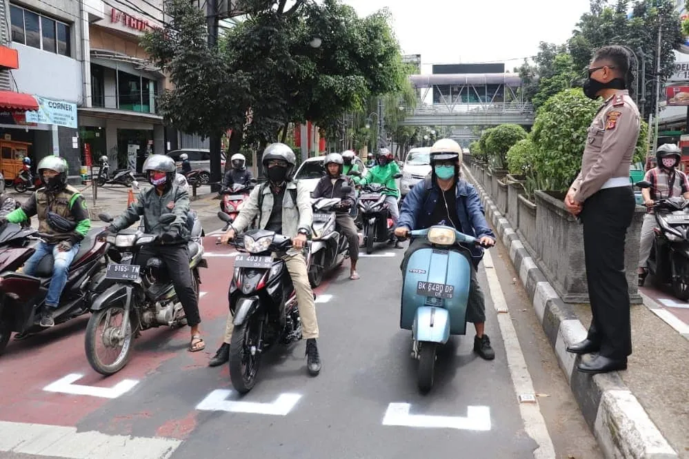 lampu merah ala motogp Instagram lampu merah ala motogp Instagram