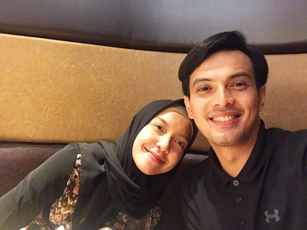 Temmy Rahadi dan istri instagram