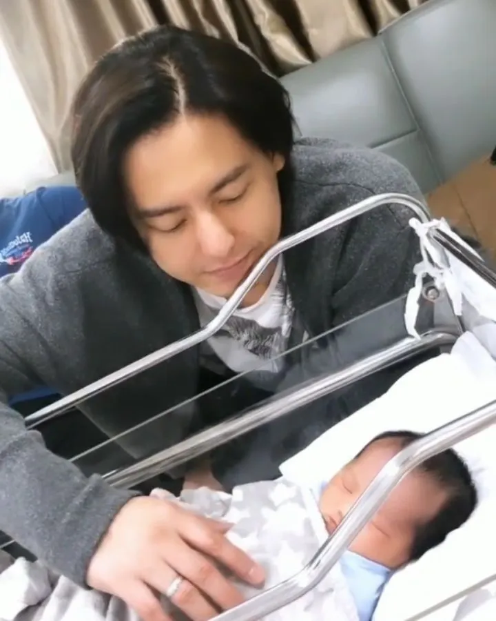 Cut Roger anak instagram 