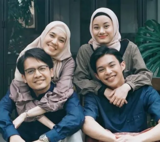 Dinda Hauw dan Dhini Aminarti suami Instagram