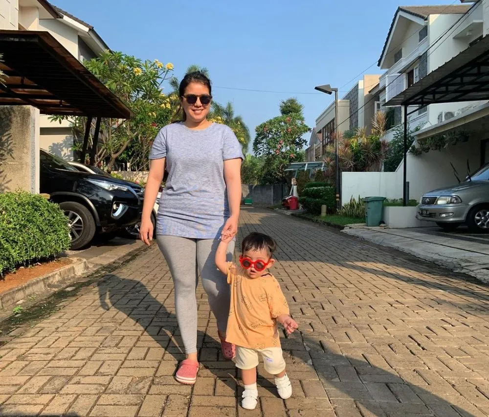 Tranformasi Tya Ariestya © 2020 brilio.net Tranformasi Tya Ariestya © 2020 brilio.net