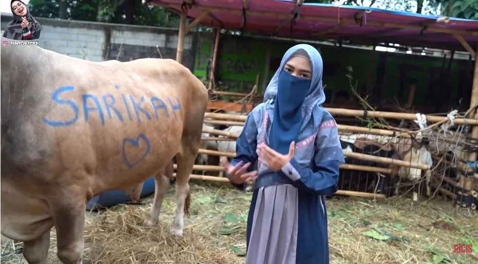 4 seleb berburu hewan kurban berbagai sumber 4 seleb berburu hewan kurban berbagai sumber