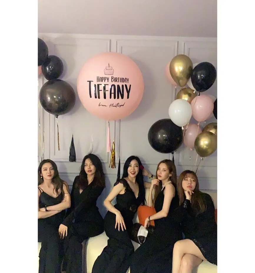 reuni SNSD rayakan hari jadi ke-13 sekaligus ultah Tiffany © 2020 Instagram