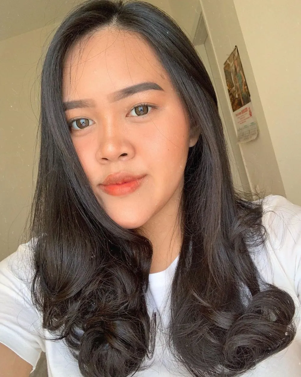 Potret Dewi Nurmania putri Muzdalifah © 2020 Instagram