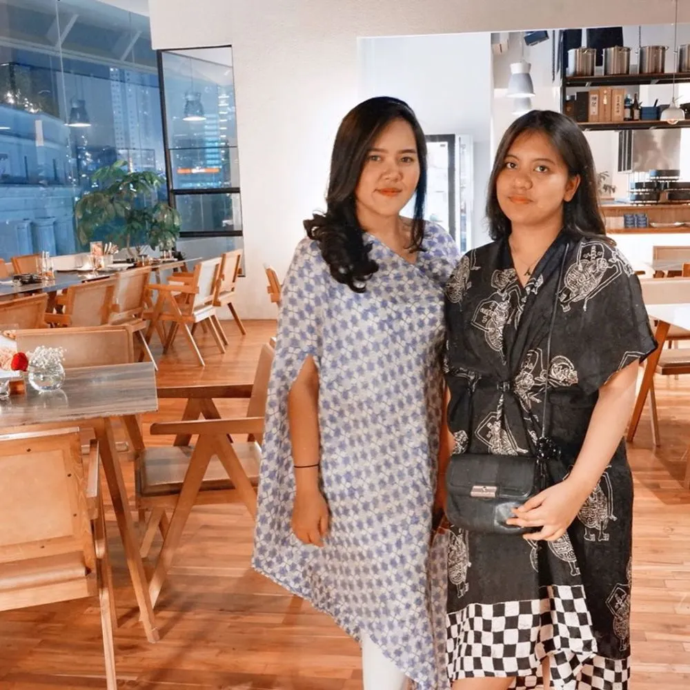 Potret Dewi Nurmania putri Muzdalifah © 2020 Instagram