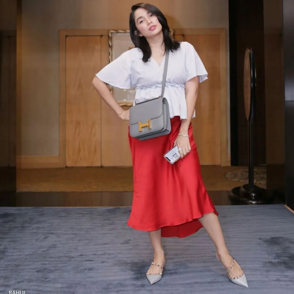 OOTD kehamilan Ussy © 2020 brilio.net OOTD kehamilan Ussy © 2020 brilio.net