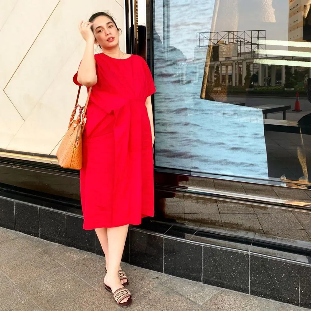 OOTD kehamilan Ussy © 2020 brilio.net OOTD kehamilan Ussy © 2020 brilio.net