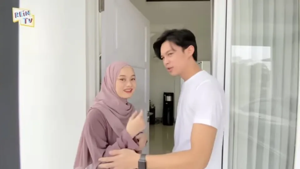 di balik pemotretan Dinda Hauw instagram di balik pemotretan Dinda Hauw instagram