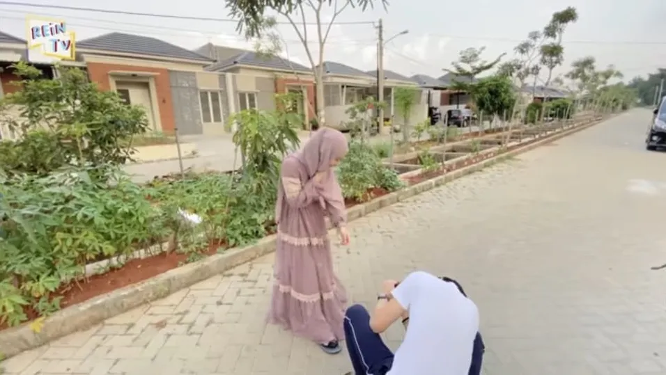 di balik pemotretan Dinda Hauw instagram di balik pemotretan Dinda Hauw instagram