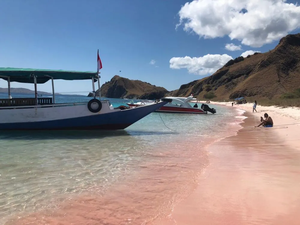 Destinasi wisata di labuan bajo © 2020 brilio.net Destinasi wisata di labuan bajo © 2020 brilio.net