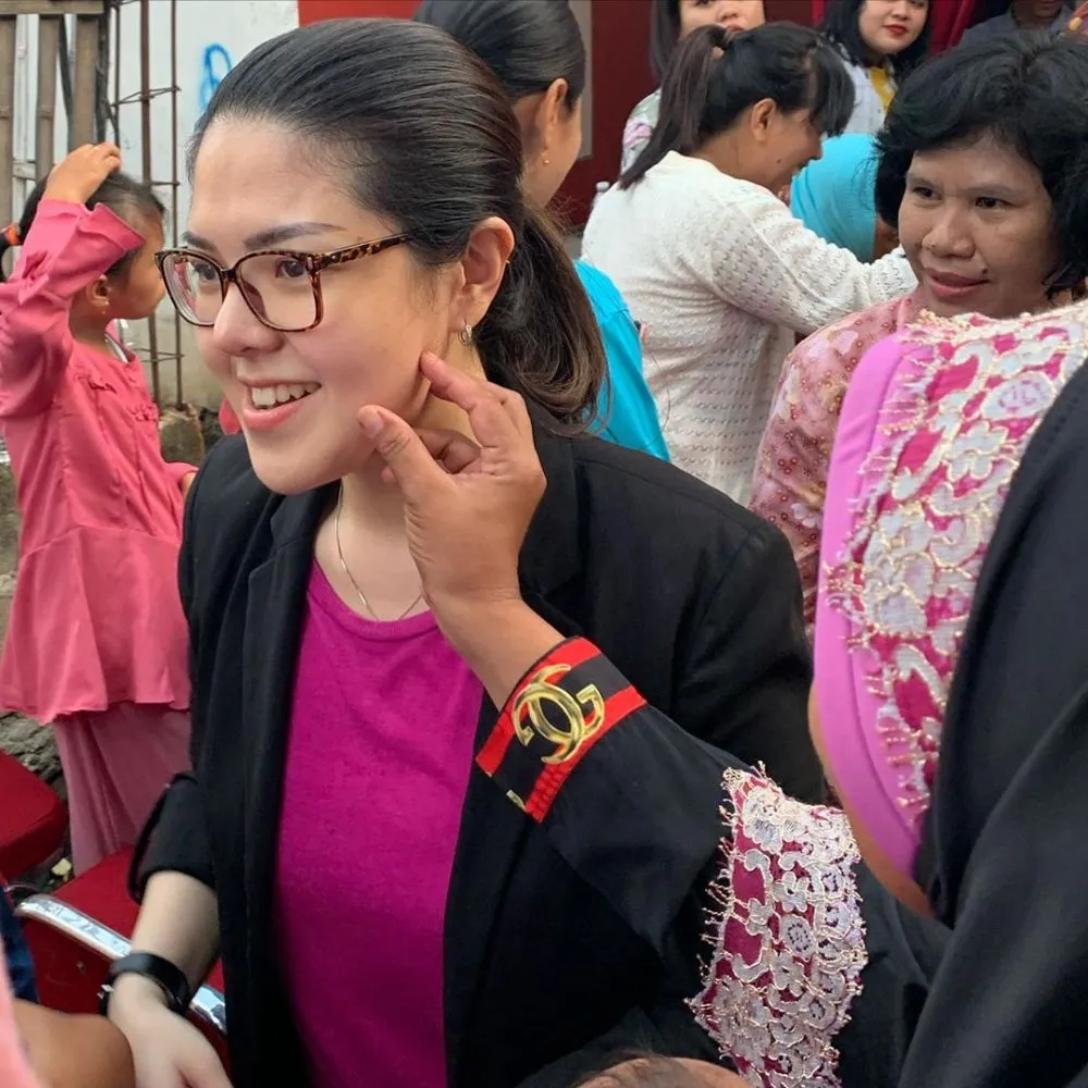 potret Tina Toon jadi anggota dewan © 2020 brilio.net Instagram potret Tina Toon jadi anggota dewan © 2020 brilio.net Instagram