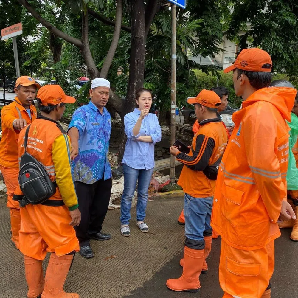 potret Tina Toon jadi anggota dewan © 2020 brilio.net Instagram potret Tina Toon jadi anggota dewan © 2020 brilio.net Instagram