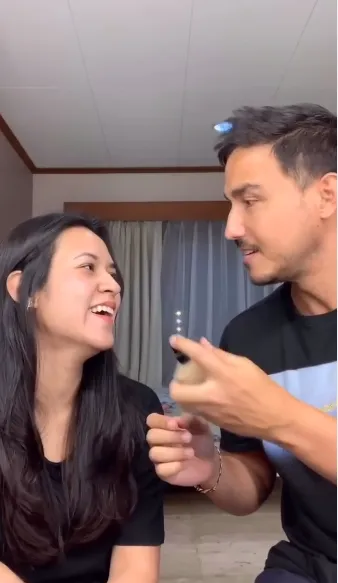 Anniverary Raisa dan Hamish © 2020 brilio.net