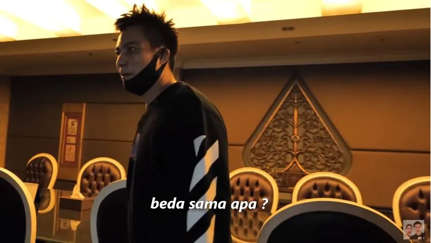 Potret ruang kerja Panji Trihatmodjo © 2020 YouTube/Baim Paula