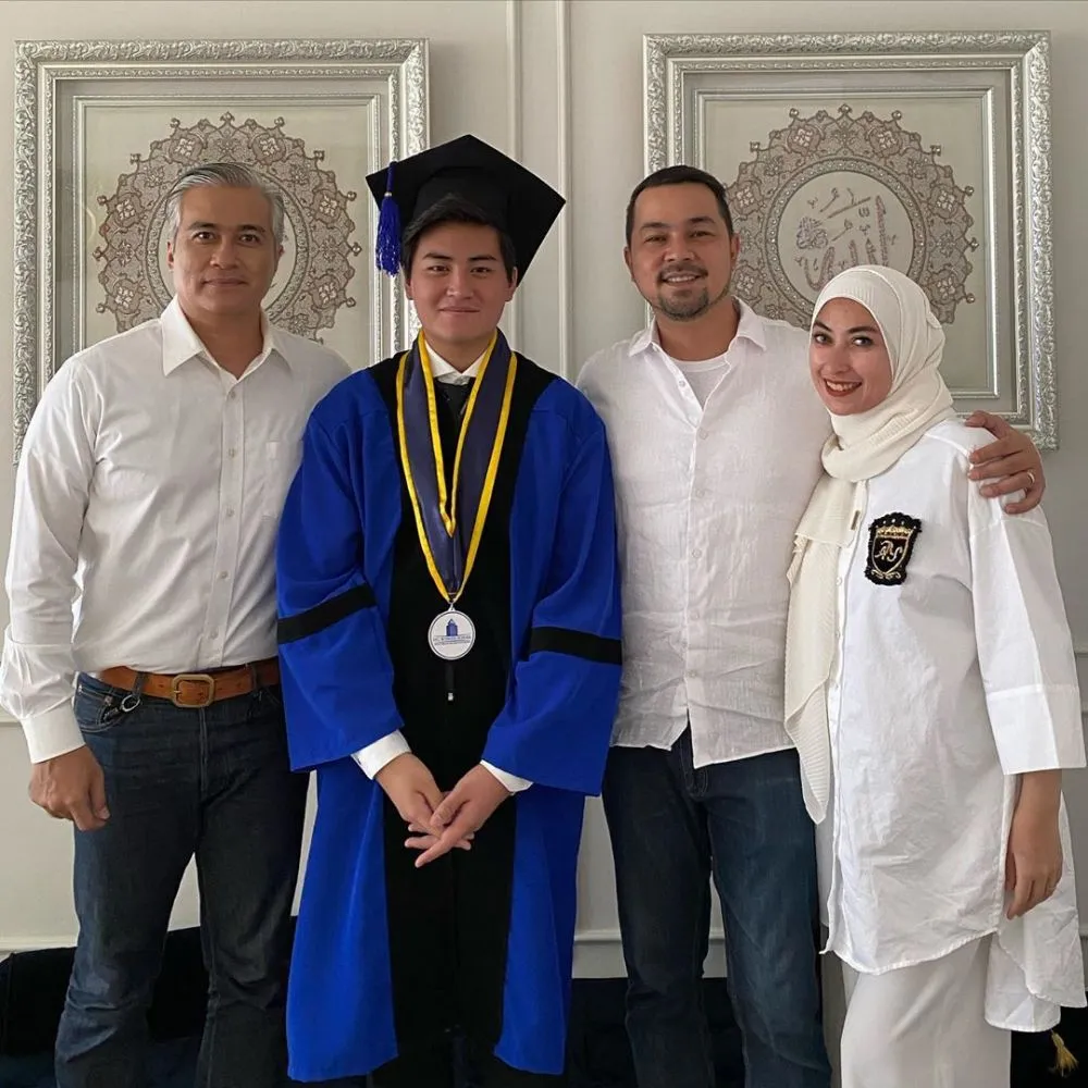wisuda Rafi Pangestu instagram wisuda Rafi Pangestu instagram