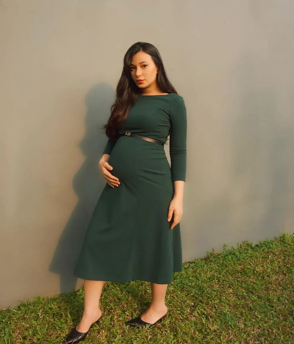 Asmirandah pakai baju lawas Instagram