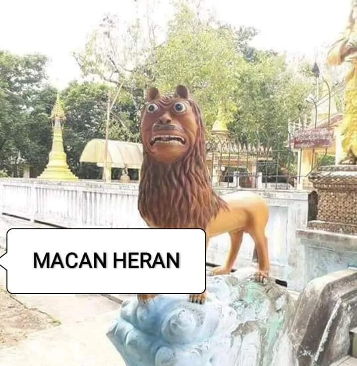 Patung macan absurd Facebook/ Hodi Min'z