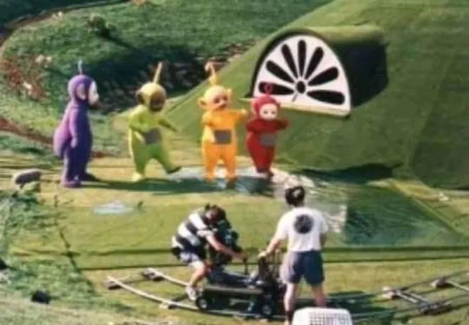 teletubbies behind Berbagai sumber teletubbies behind Berbagai sumber